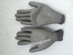 纺织品与皮革处置信息手套制造厂处理手套次品库存,以图为准,图1pvc手套50件,每件120副 图2手套300件,每件960副 图3手套200件 只支持到厂看货,面议价格 大型企业网优处置栏目